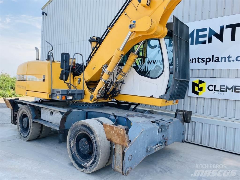 Liebherr 316 Rupsgraafmachines