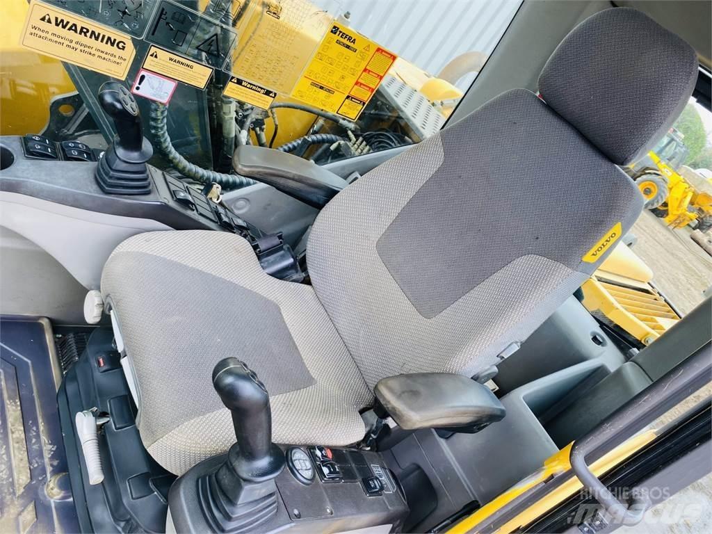 Volvo EC140CL Rupsgraafmachines
