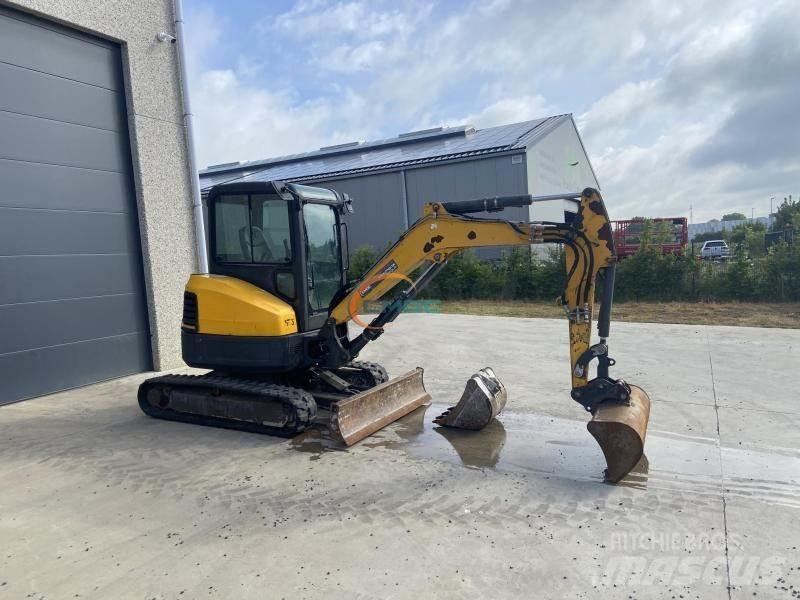 Bobcat E 35 Wielgraafmachines