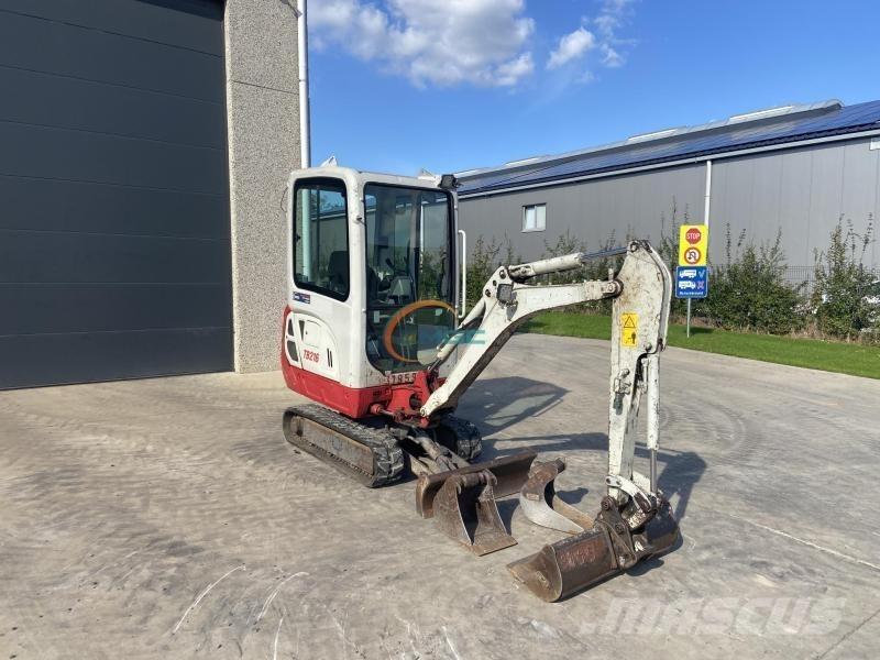 Takeuchi TB216 Wielgraafmachines