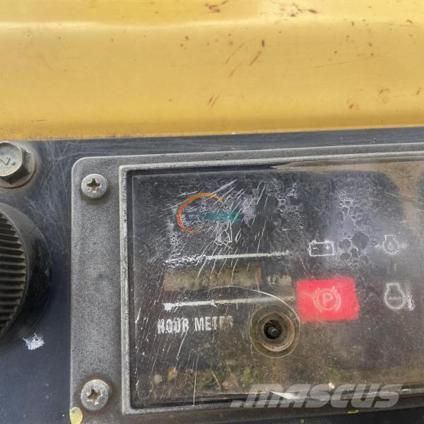 Yanmar C 30 R Starre dumptrucks