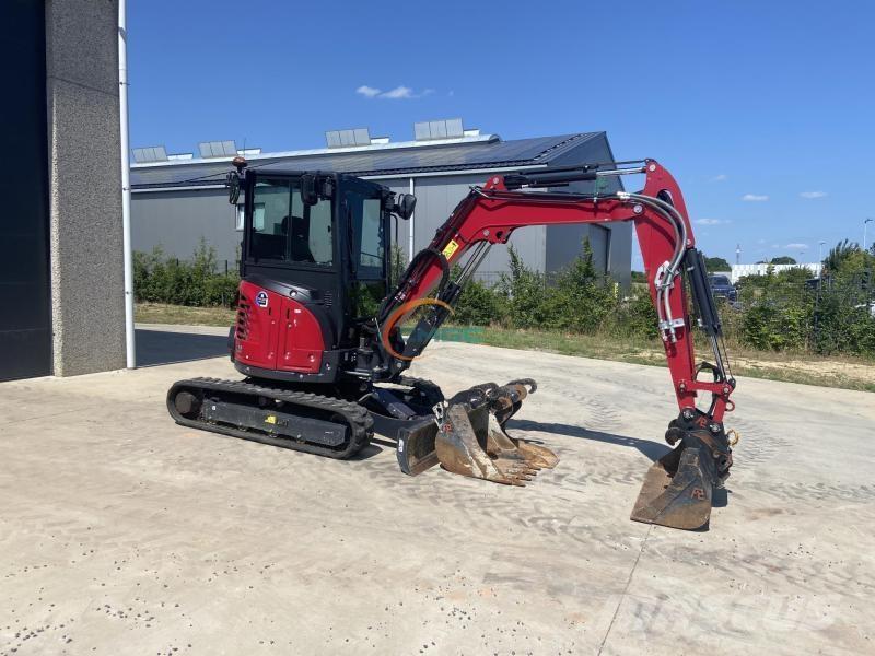 Yanmar VIO38-6 Wielgraafmachines