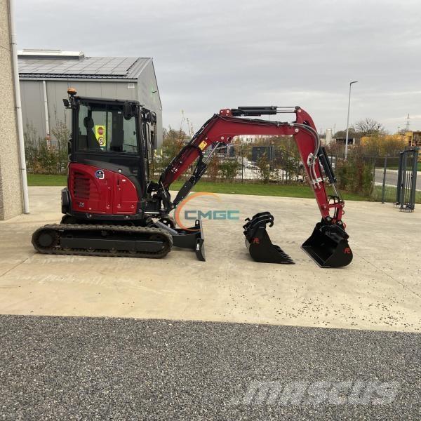 Yanmar VIO38-6 Wielgraafmachines