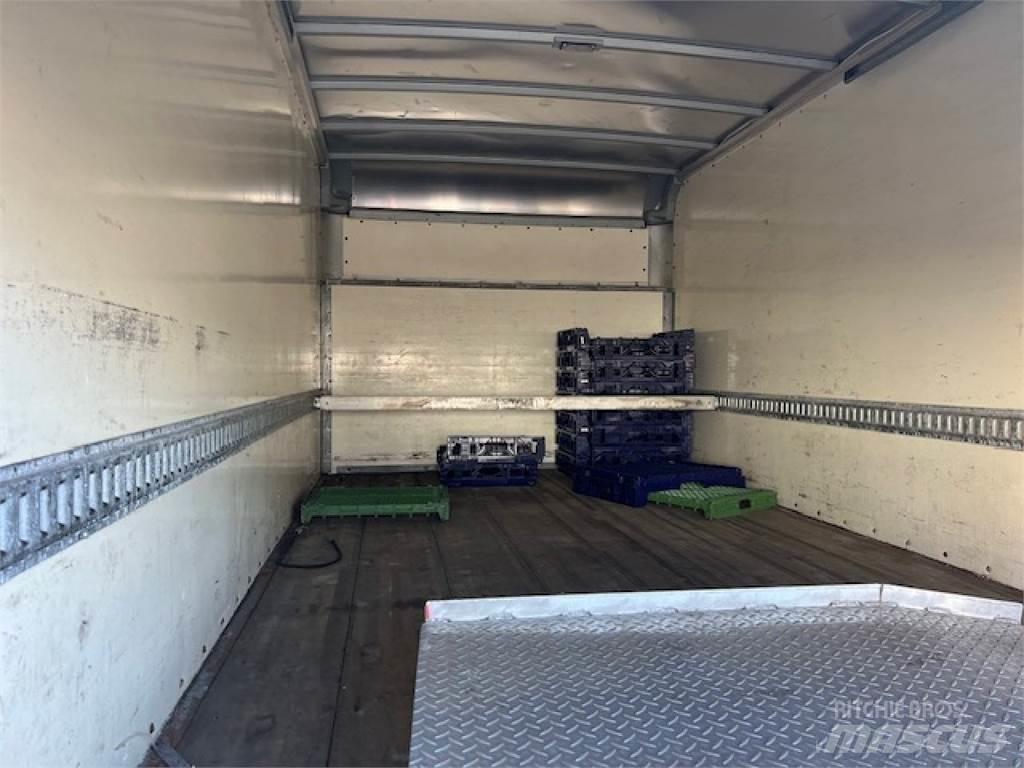 Ford E350 Bakwagens met gesloten opbouw