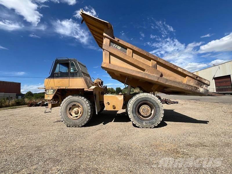 CAT 771D Starre dumptrucks
