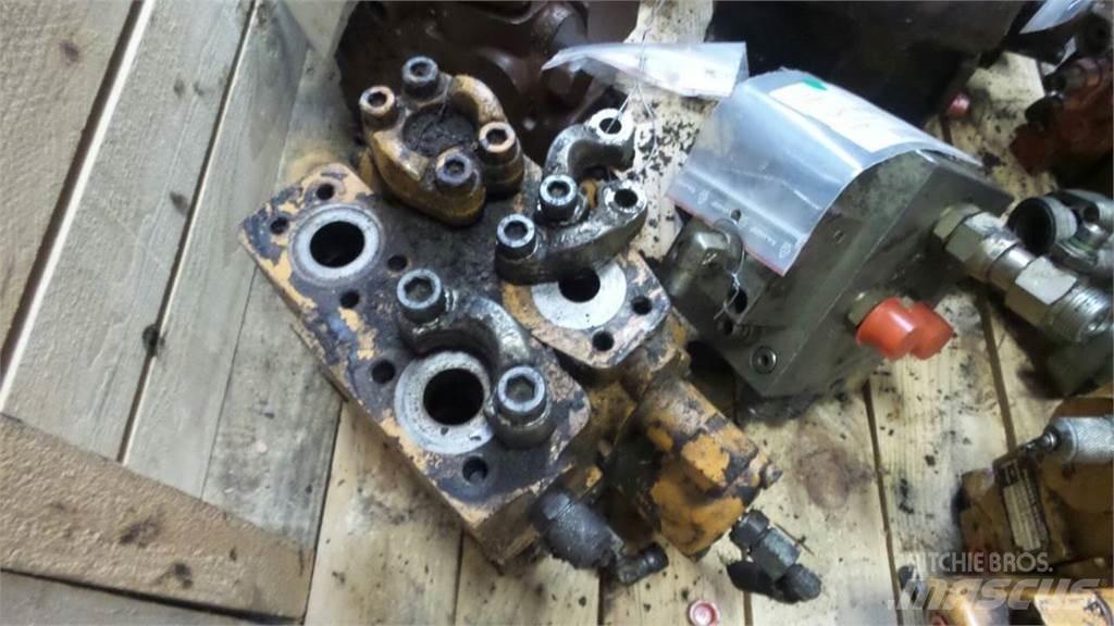 CASE 1188 Hydraulics