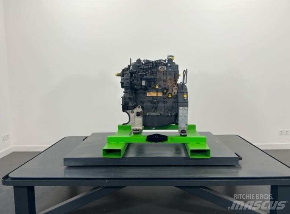 CASE 221E Motoren