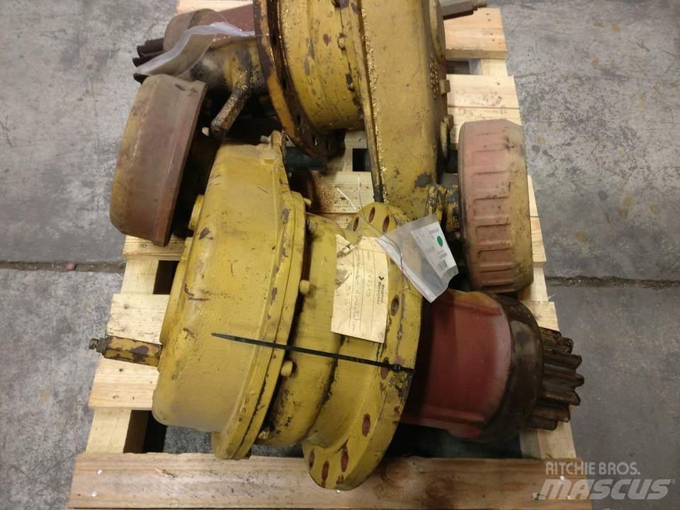 CAT 213 Transmissie