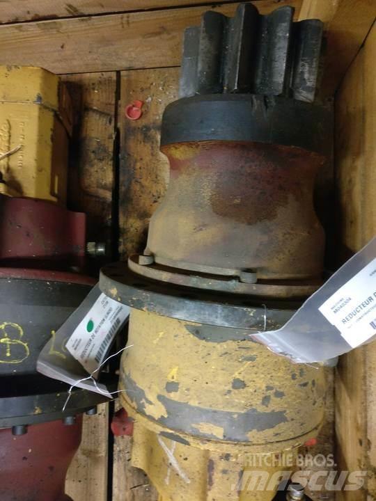 CAT 213B Transmissie