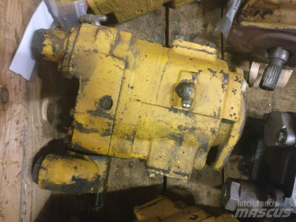 CAT 215 Hydraulics