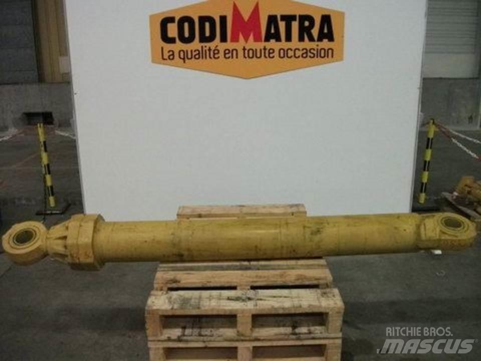 CAT 235 Hydraulics