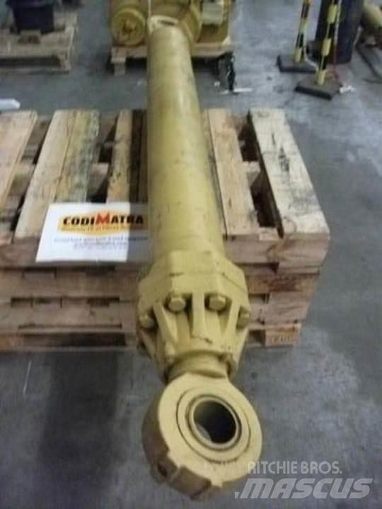 CAT 235 Hydraulics