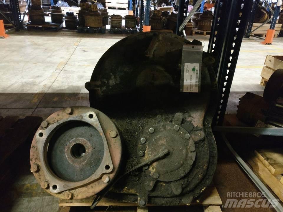 CAT 235D Transmissie