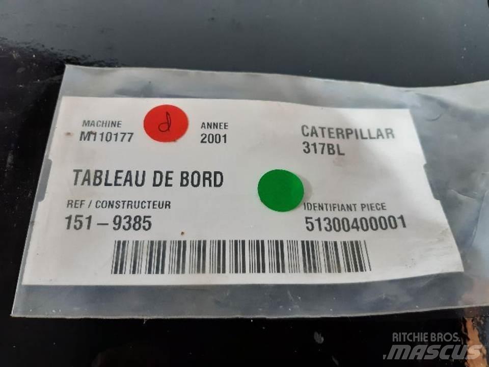 CAT 317BL Cabine en interieur