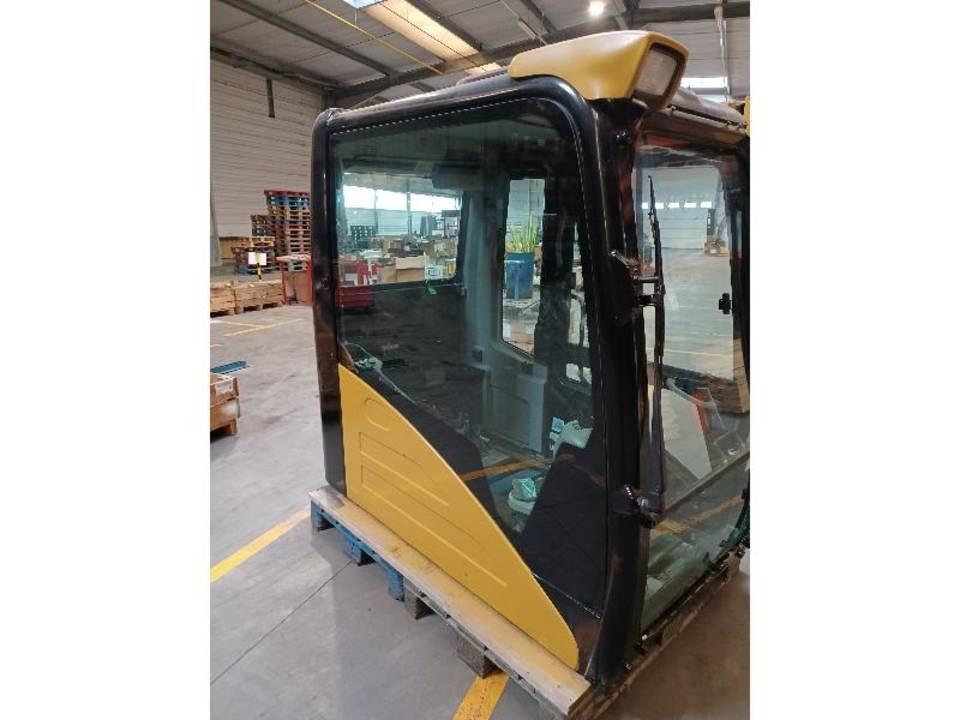 CAT 320DL Cabine en interieur