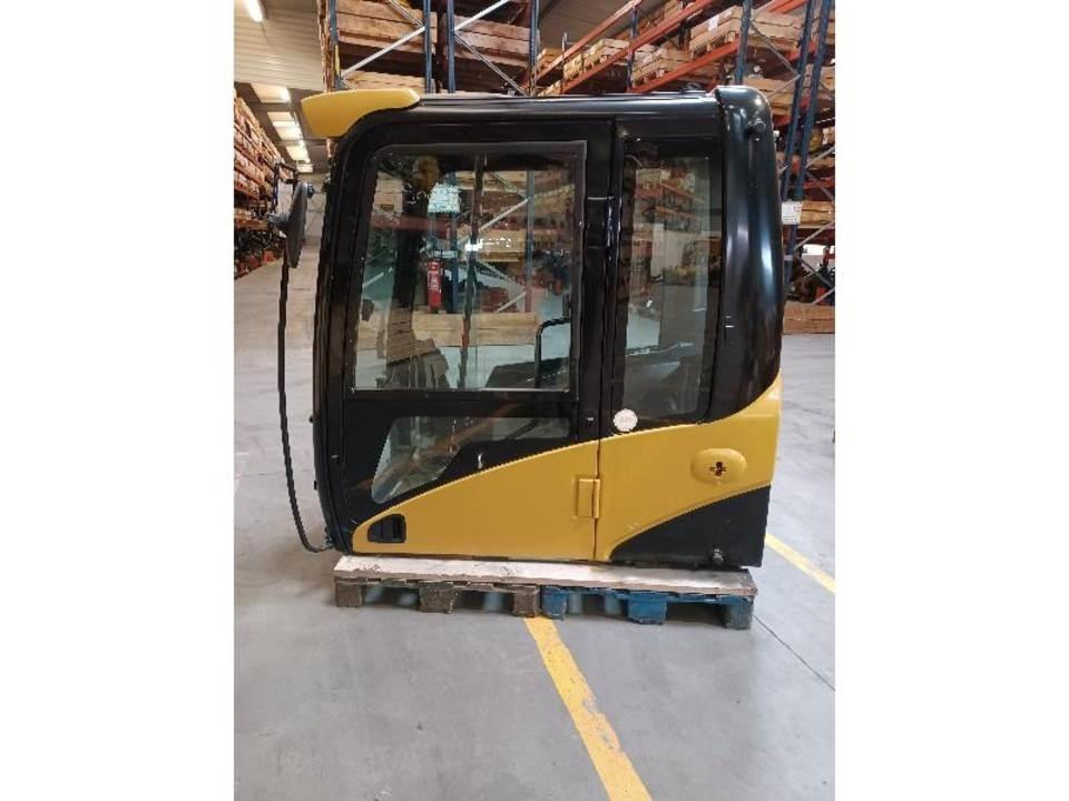 CAT 320DL Cabine en interieur