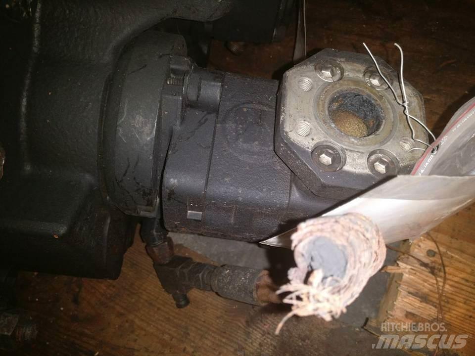 CAT 320E Hydraulics