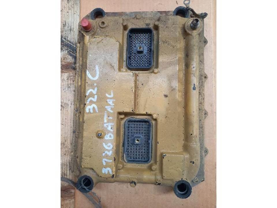 CAT 322C Cabine en interieur