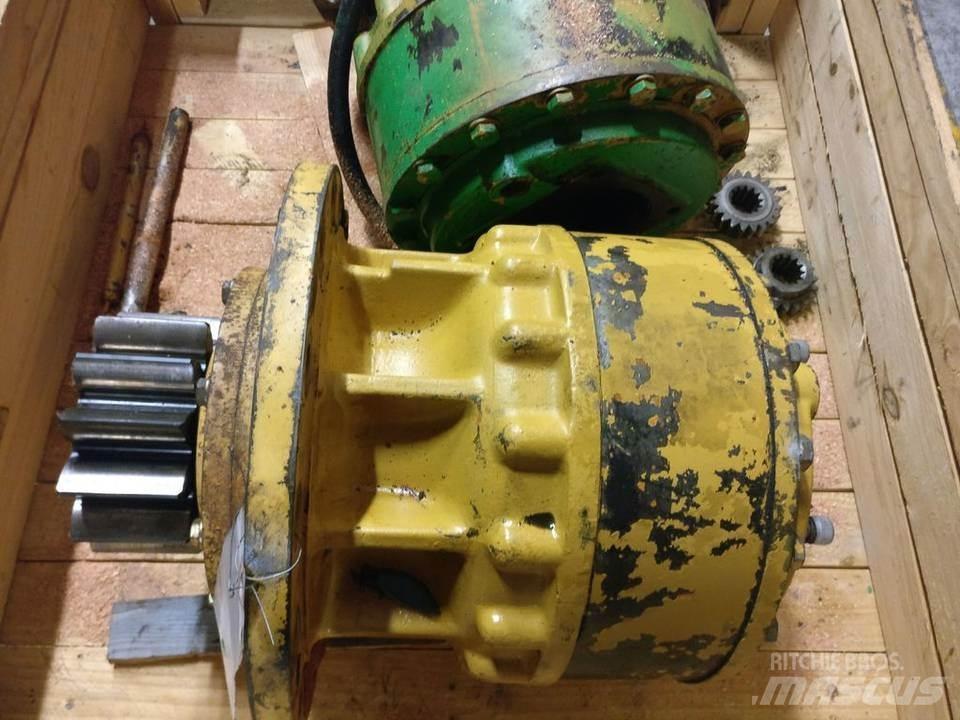 CAT 325L Transmissie