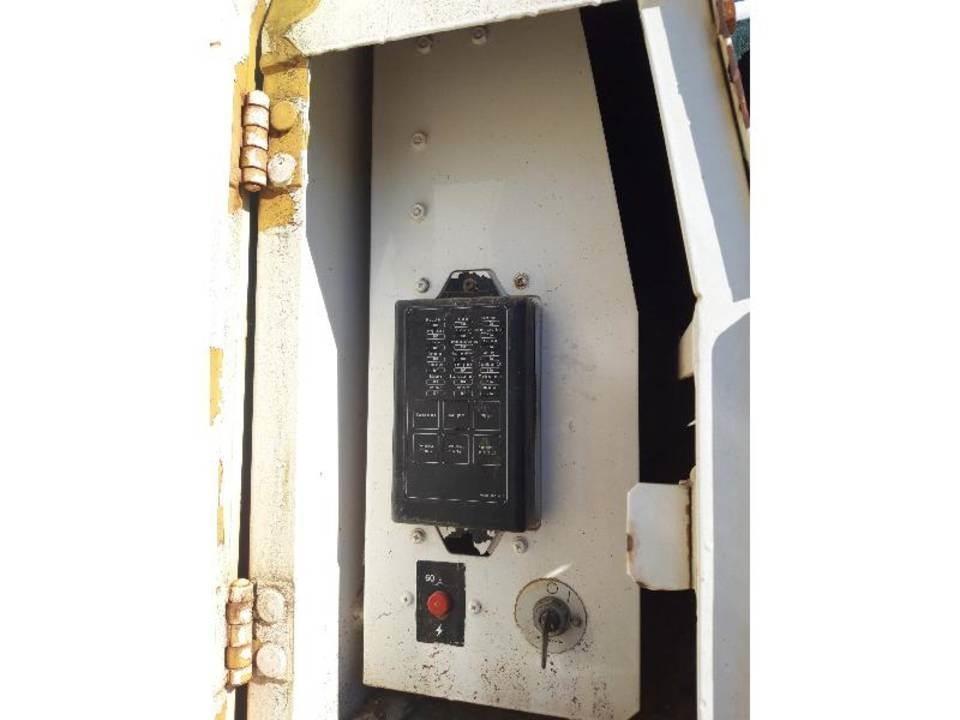 CAT 325LN Cabine en interieur