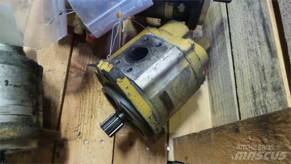 CAT 330 Hydraulics