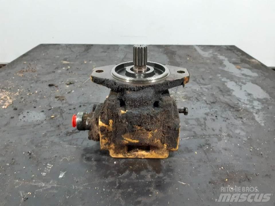 CAT 330BL Hydraulics