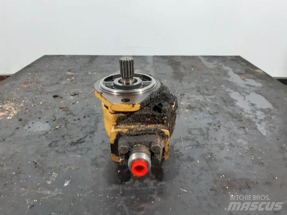 CAT 330BL Hydraulics