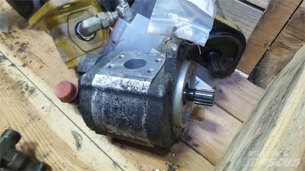 CAT 330DL Hydraulics