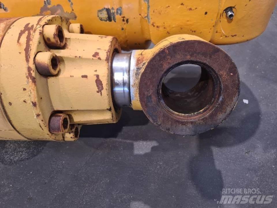 CAT 330L Hydraulics