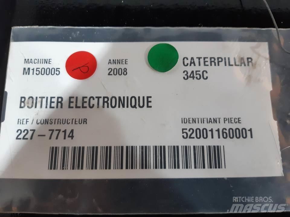CAT 345C Cabine en interieur