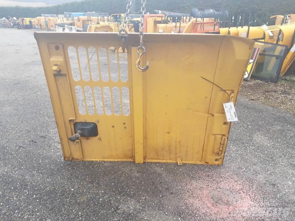 CAT 345C Cabine en interieur