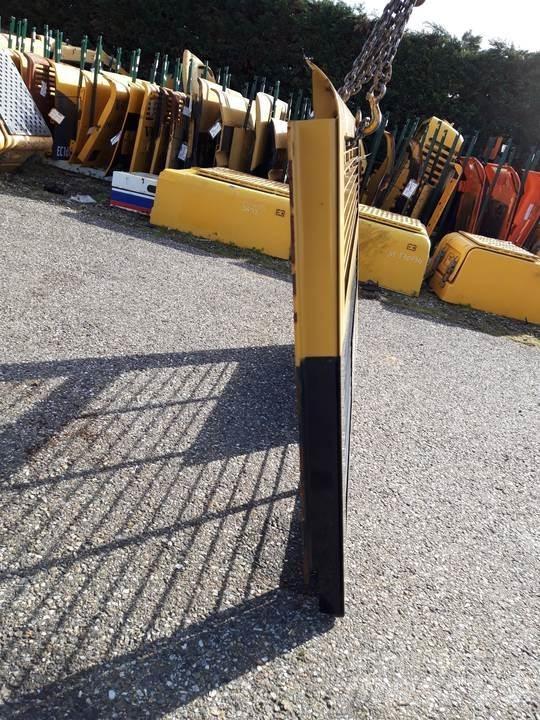 CAT 345C Cabine en interieur