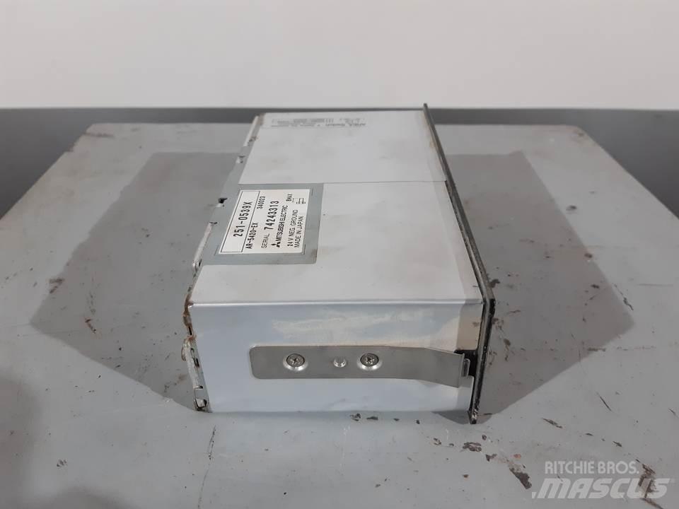 CAT 345C Cabine en interieur