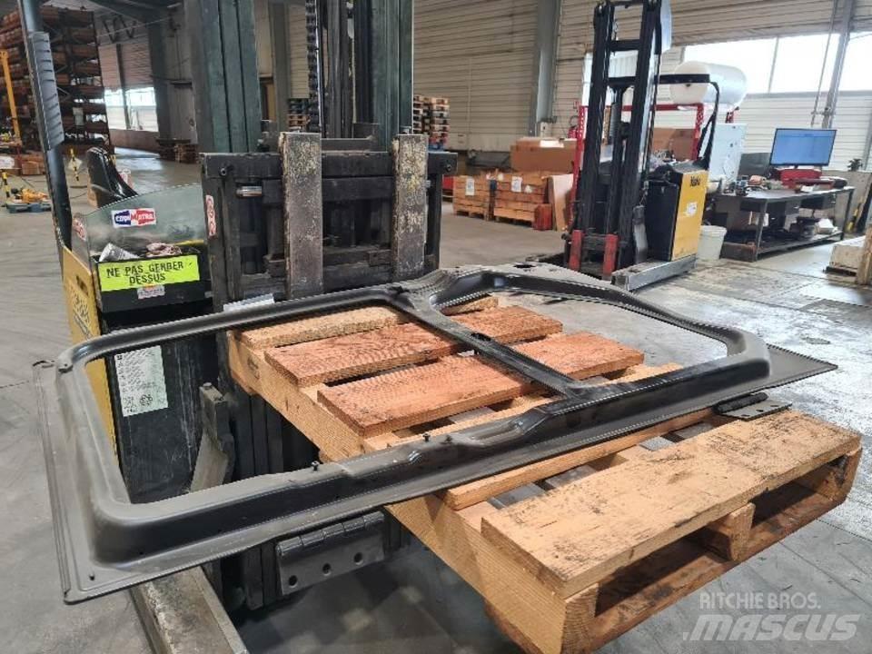 CAT 345D Cabine en interieur