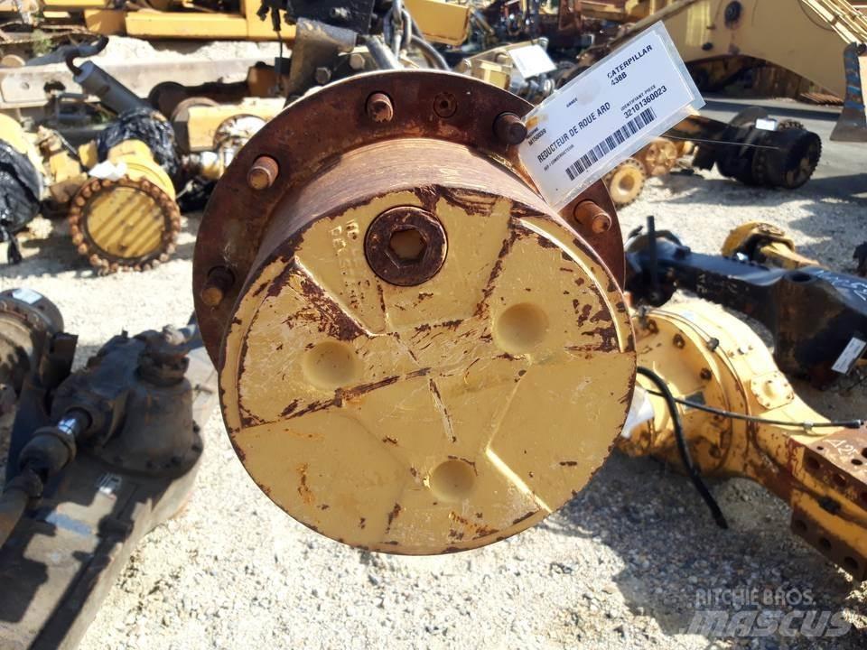 CAT 438B Transmissie