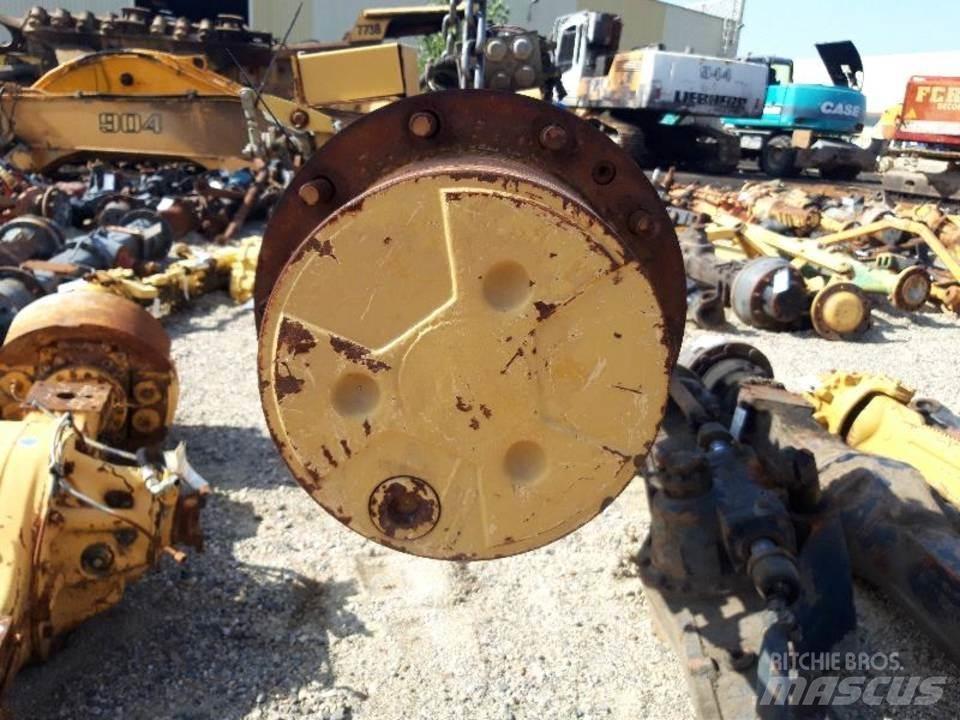 CAT 438B Transmissie