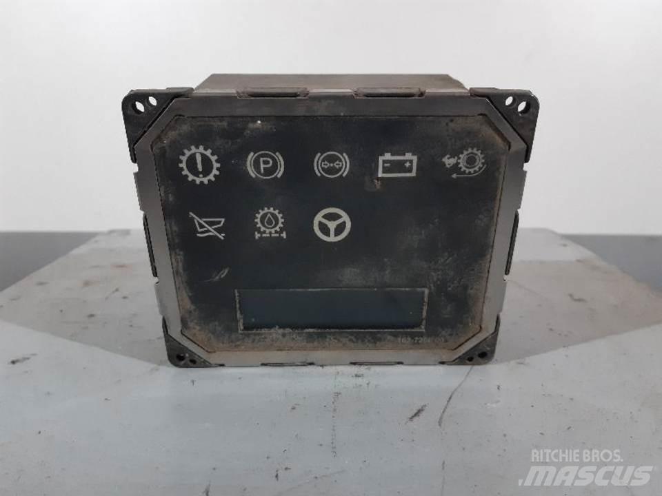 CAT 725 Cabine en interieur