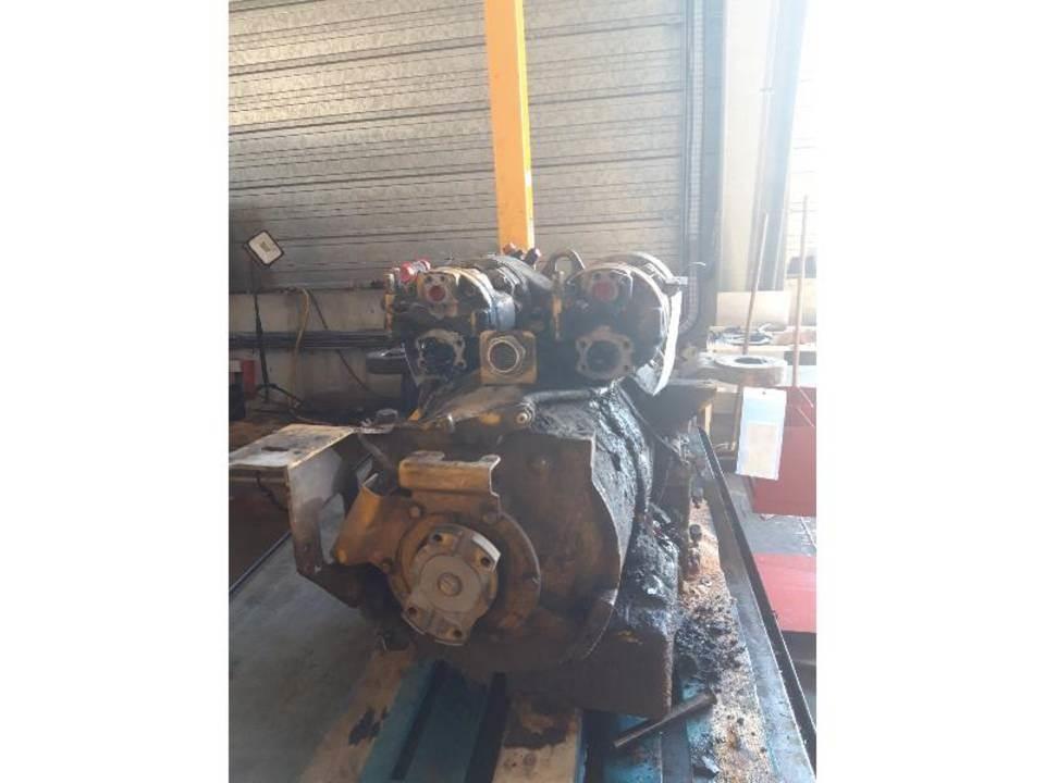 CAT 730 Transmissie