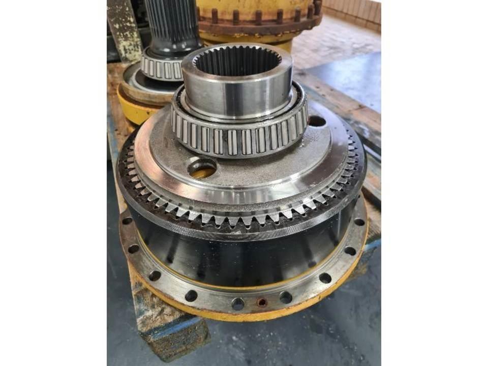 CAT 735 Transmissie