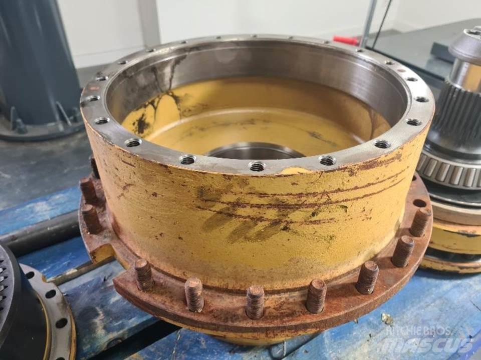 CAT 735 Transmissie