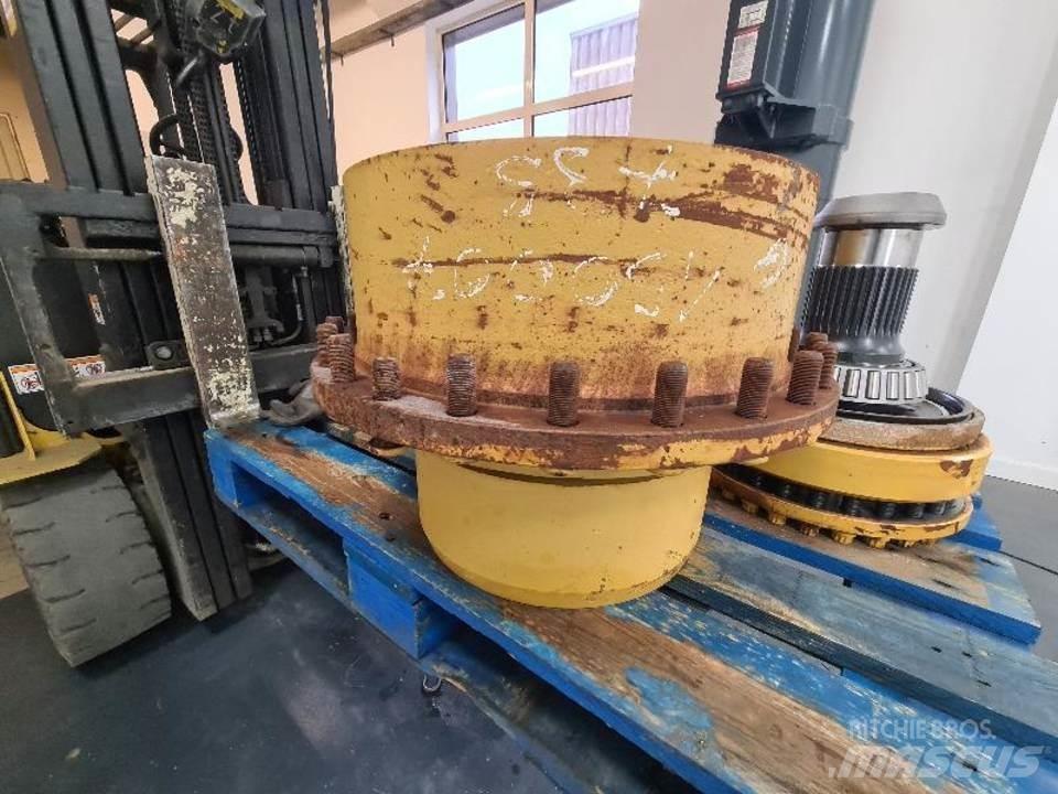 CAT 735 Transmissie