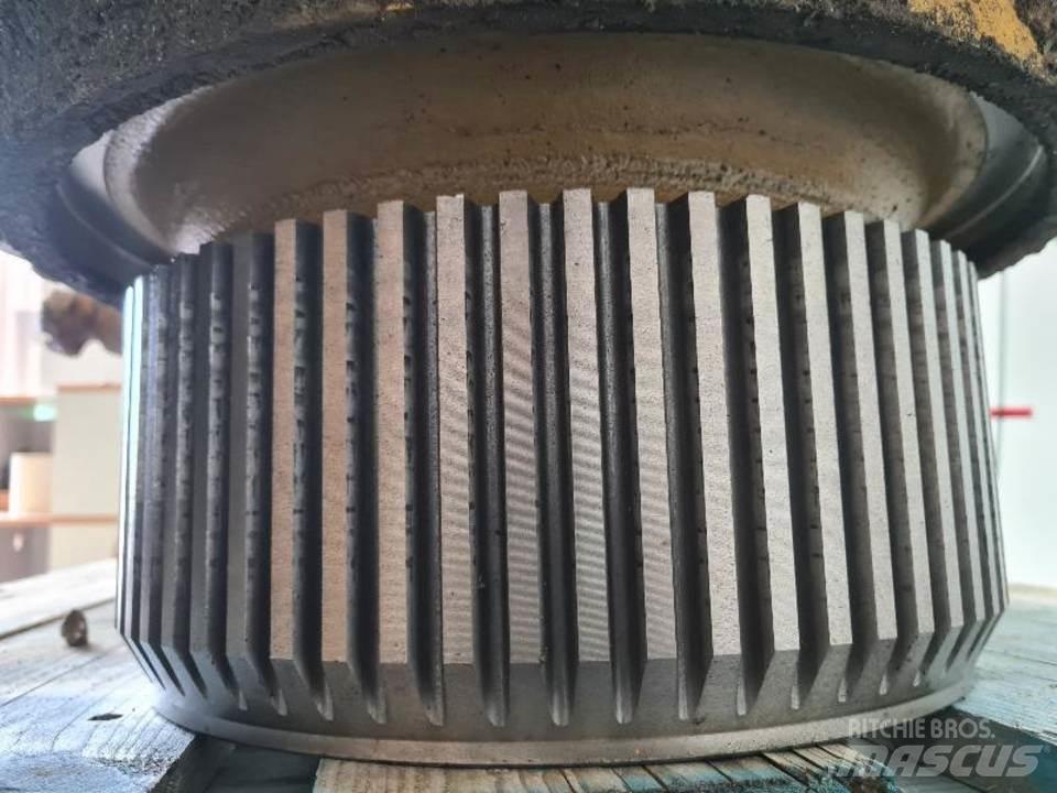 CAT 735 Transmissie