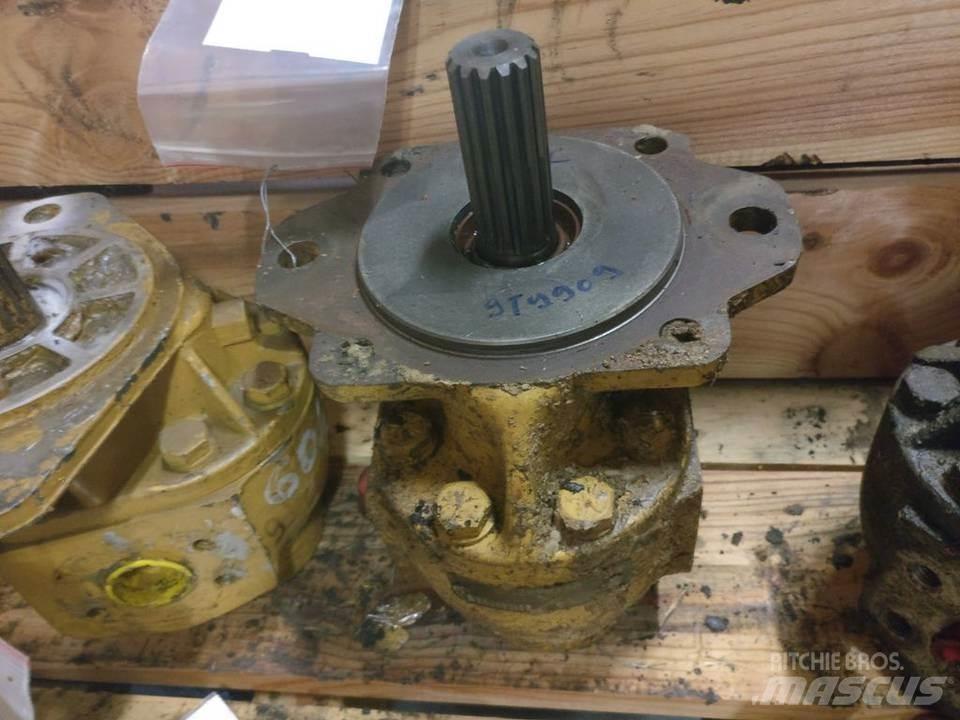 CAT 769C Hydraulics
