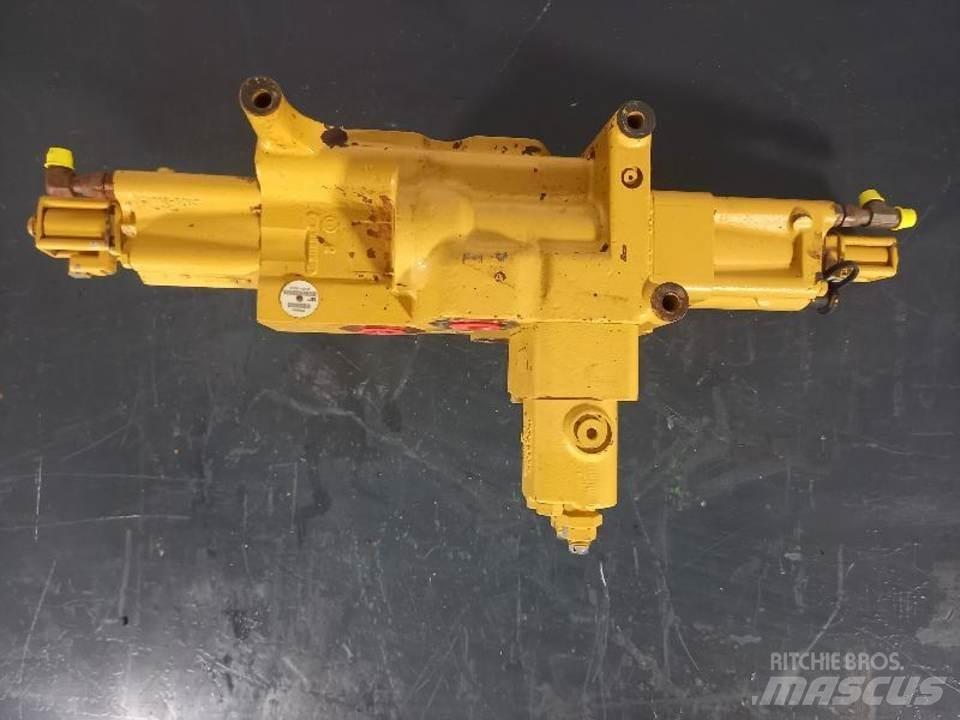 CAT 770 Hydraulics