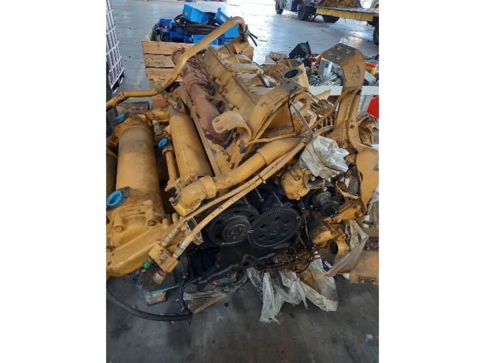 CAT 775B Motoren