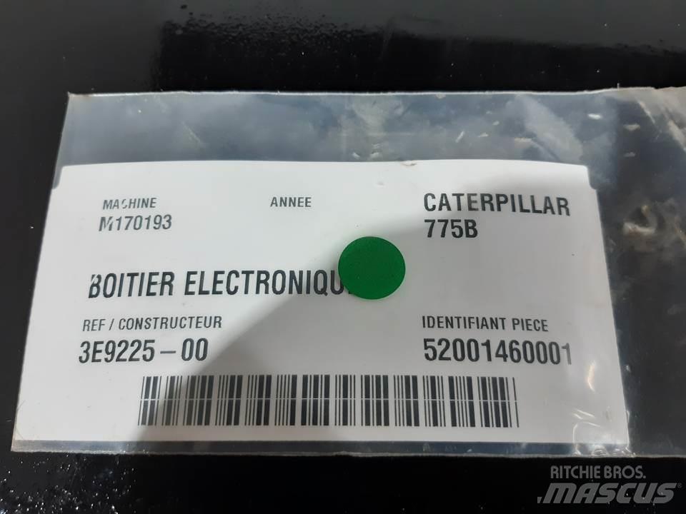 CAT 775B Cabine en interieur