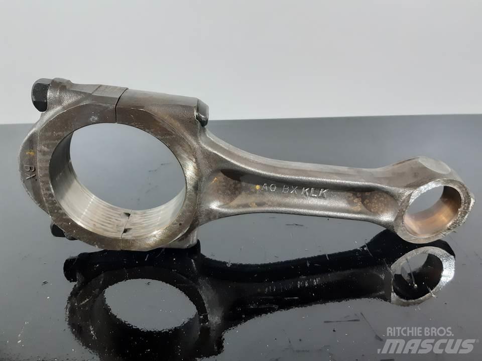 CAT 826C Motoren