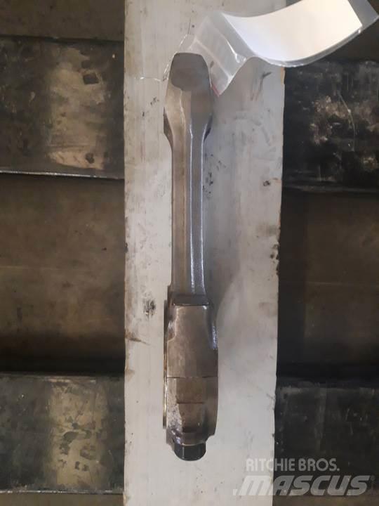 CAT 826C Motoren