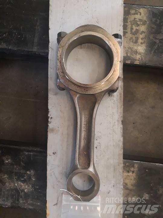 CAT 826C Motoren