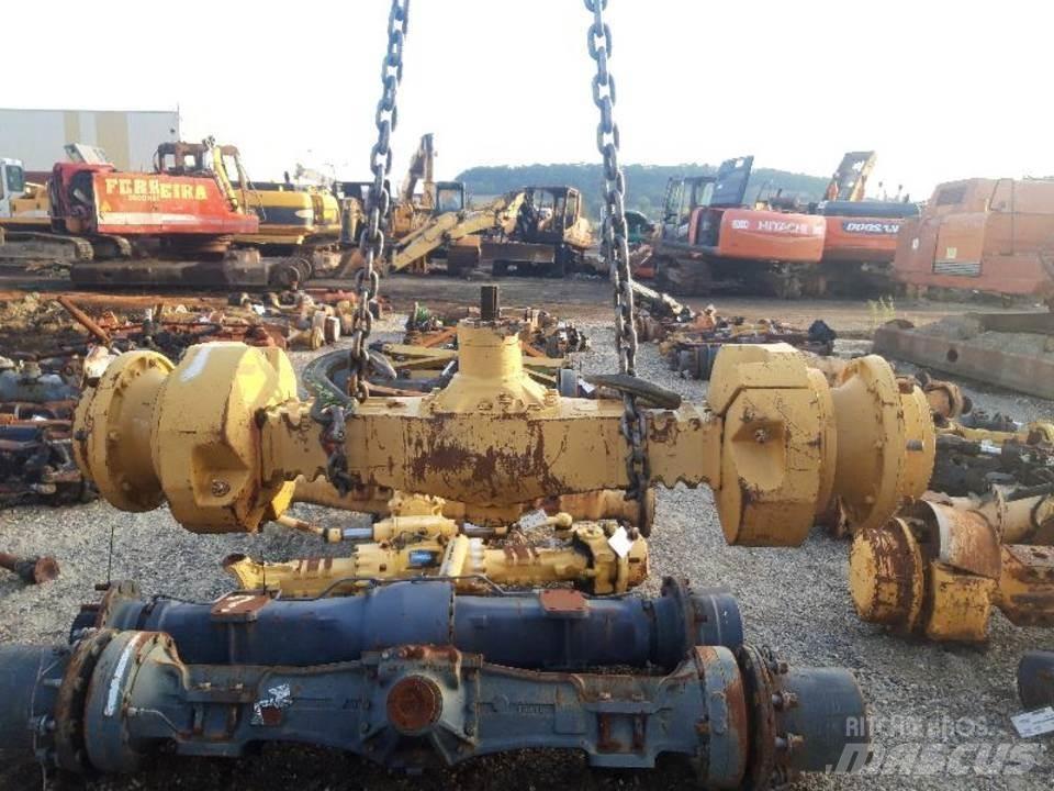 CAT 906H Transmissie